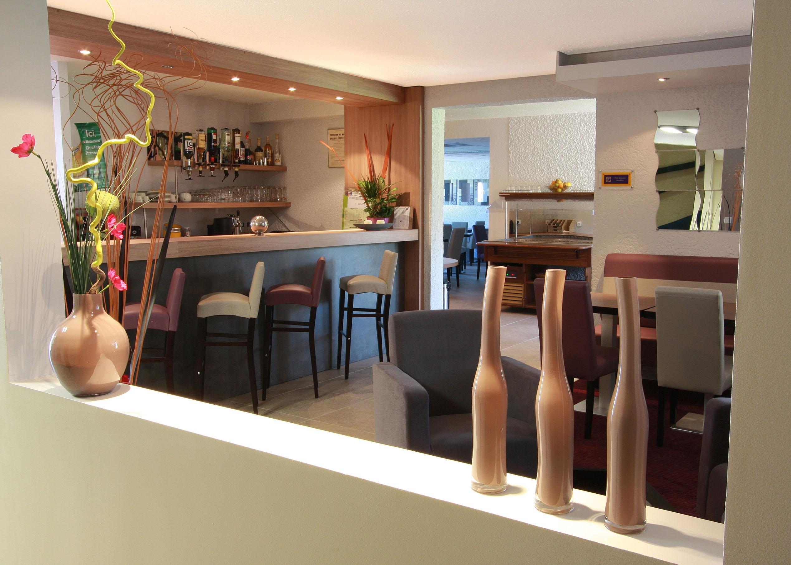 Kyriad Auxerre Appoigny Restaurant photo