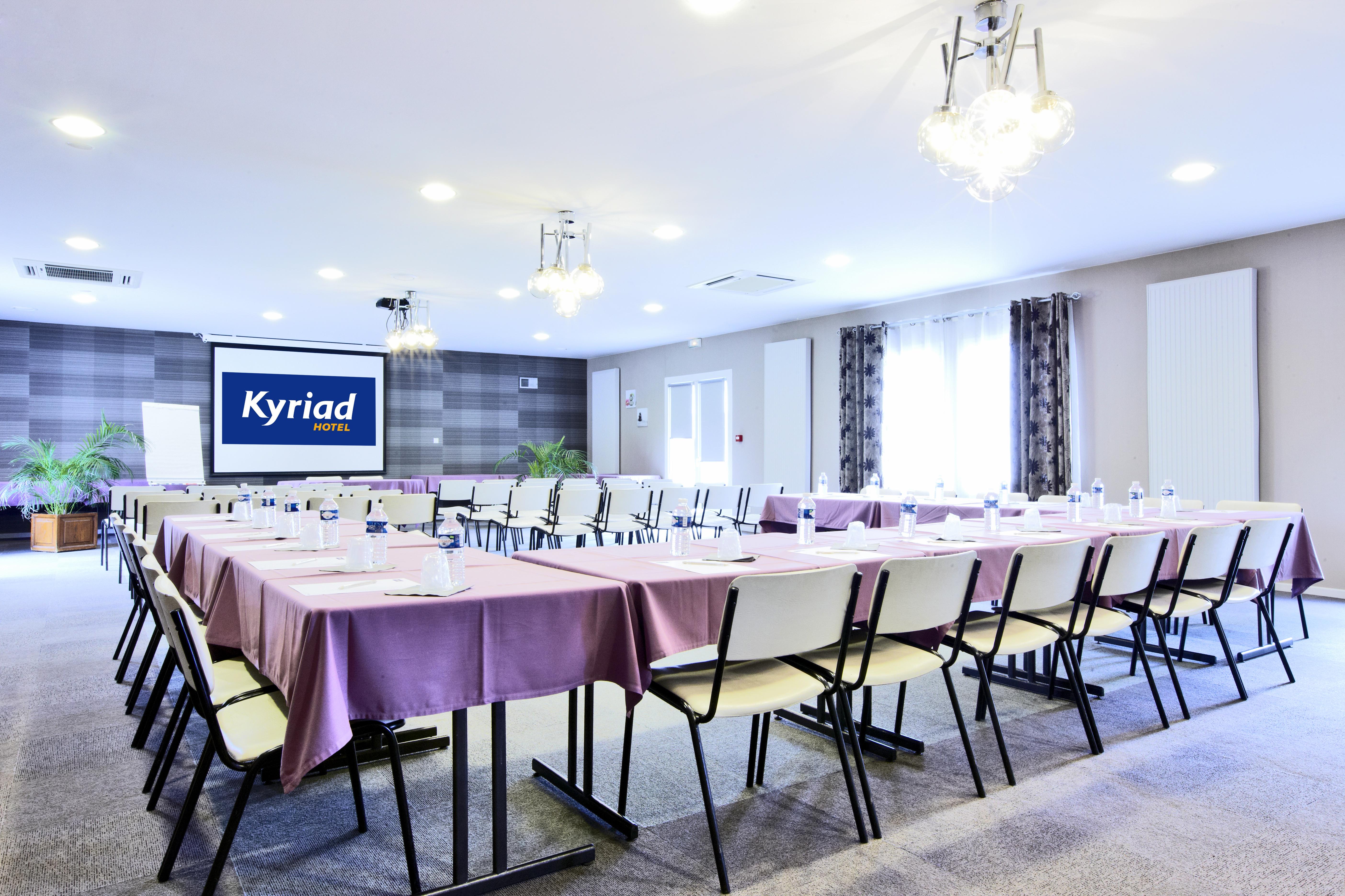 Kyriad Auxerre Appoigny Exterior photo